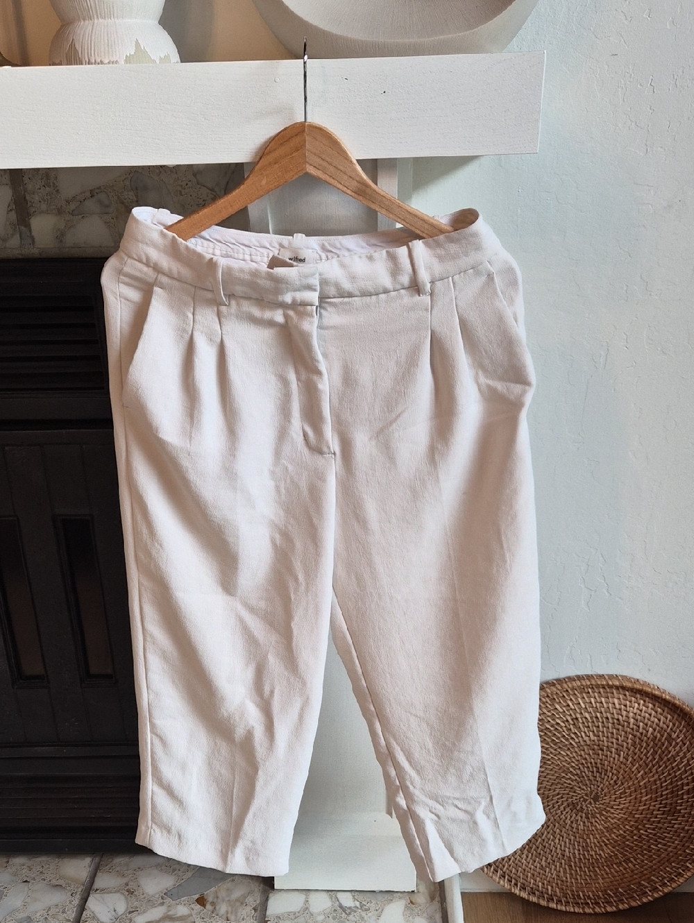 Wilfred White Cropped Pants, 10